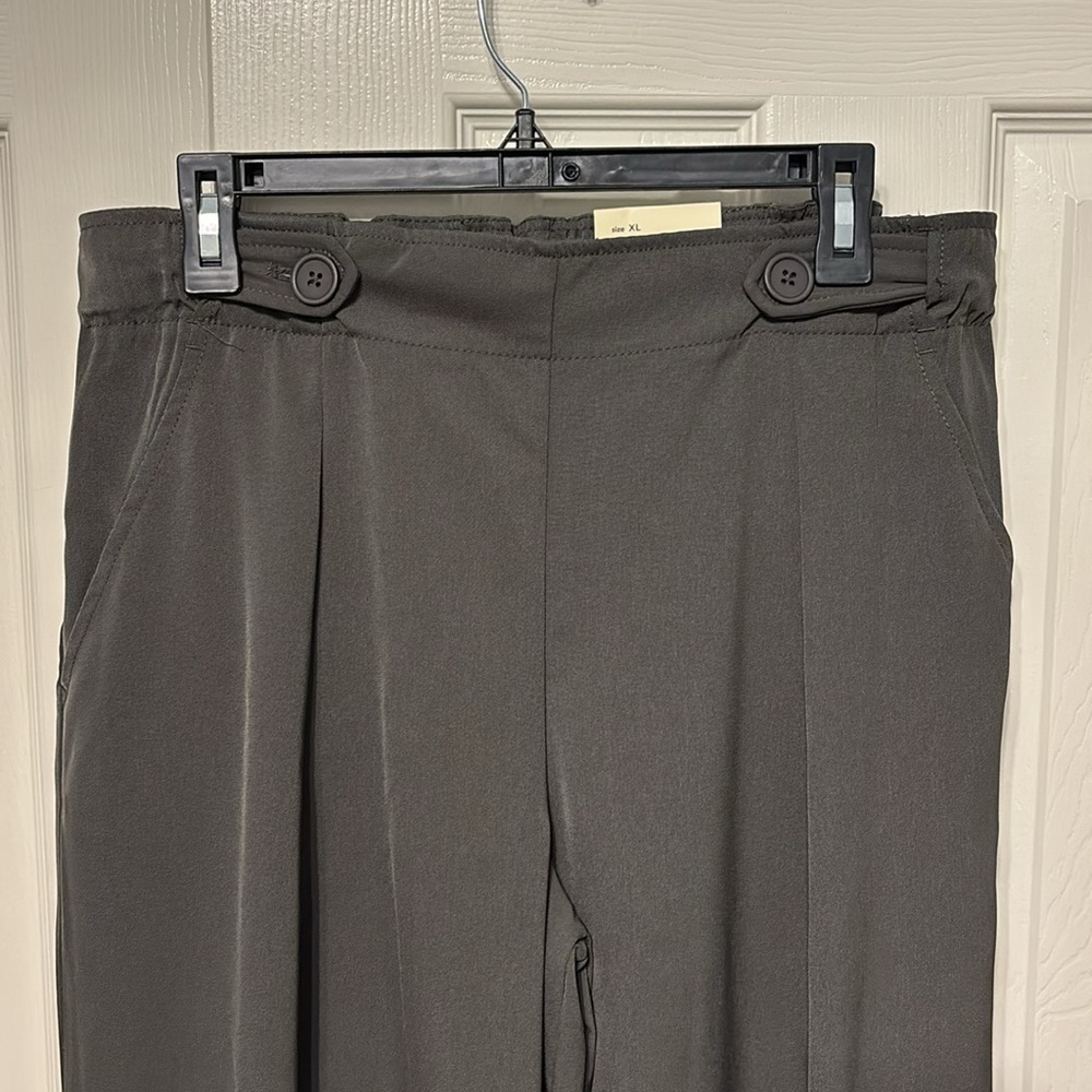 Max Studio Button Tab Wide Leg Trouser - Picture 3 of 11